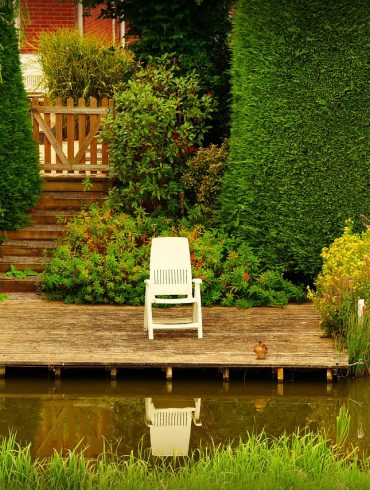How to Build a Garden Pond Cheap